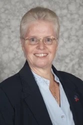 Lynn A. Schmidt Attends HD Vest's Leading Industry Conference for Independent Financial Advisors