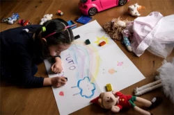 Five Great Budget-Friendly Ways to Keep Your Kids Entertained at Home