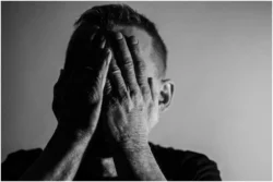 Alcohol Withdrawal: Symptoms, Risks and Treatment