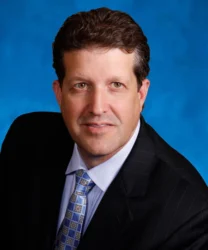 Personal Injury Attorney Kern Lewis Joins Bailey & Galyen