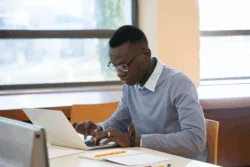 What is important to know before starting an online business