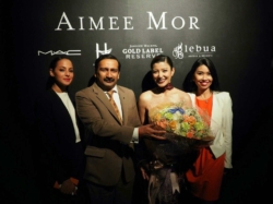 lebua Hotels & Resorts congratulates Miss Thailand Universe 2004 Aimee Morakot at the fashion show