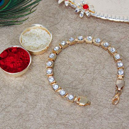 With Raksha Bandhan Getting Closer, Rakhibazaar.com Gets Ready for a Busy Shopping Season With Raksha Bandhan Getting Closer, Rakhibazaar.com Gets Ready for a Busy Shopping Season