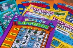Play these scratch card games to win easy money