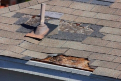 5 Signs Your Roof Needs Replacing