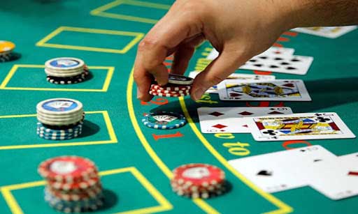 Popular Variants of Casino Games