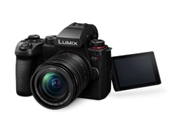 Panasonic Unveils LUMIX G9II Camera in India with Cutting-edge Features